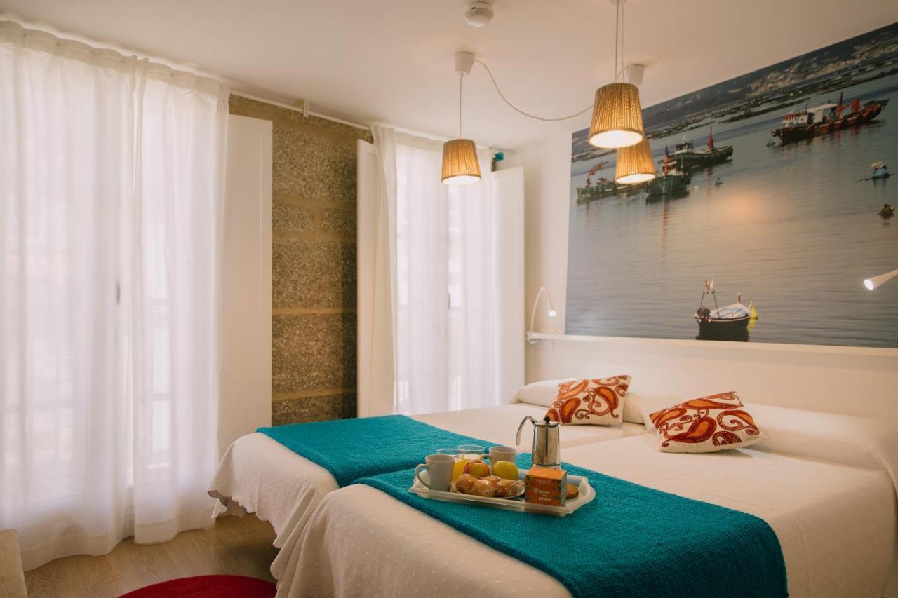 סנטיאגו דה קומפוסטלה Roompedra Apartamentos Turisticos מראה חיצוני תמונה