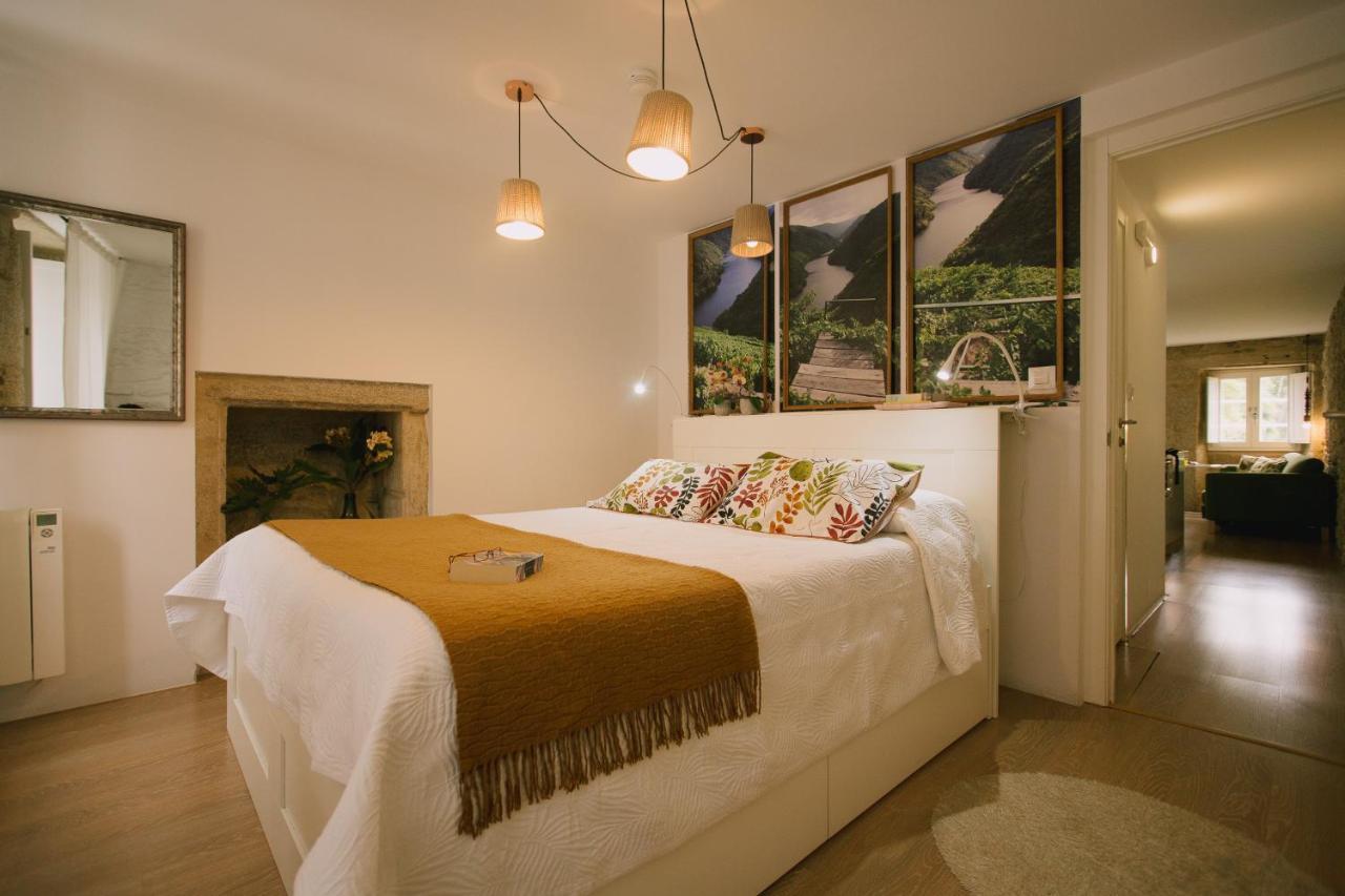 סנטיאגו דה קומפוסטלה Roompedra Apartamentos Turisticos מראה חיצוני תמונה