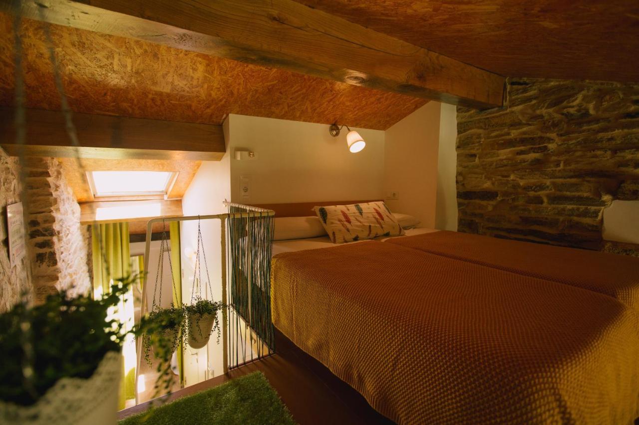 סנטיאגו דה קומפוסטלה Roompedra Apartamentos Turisticos מראה חיצוני תמונה