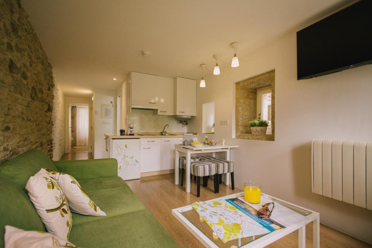 סנטיאגו דה קומפוסטלה Roompedra Apartamentos Turisticos מראה חיצוני תמונה