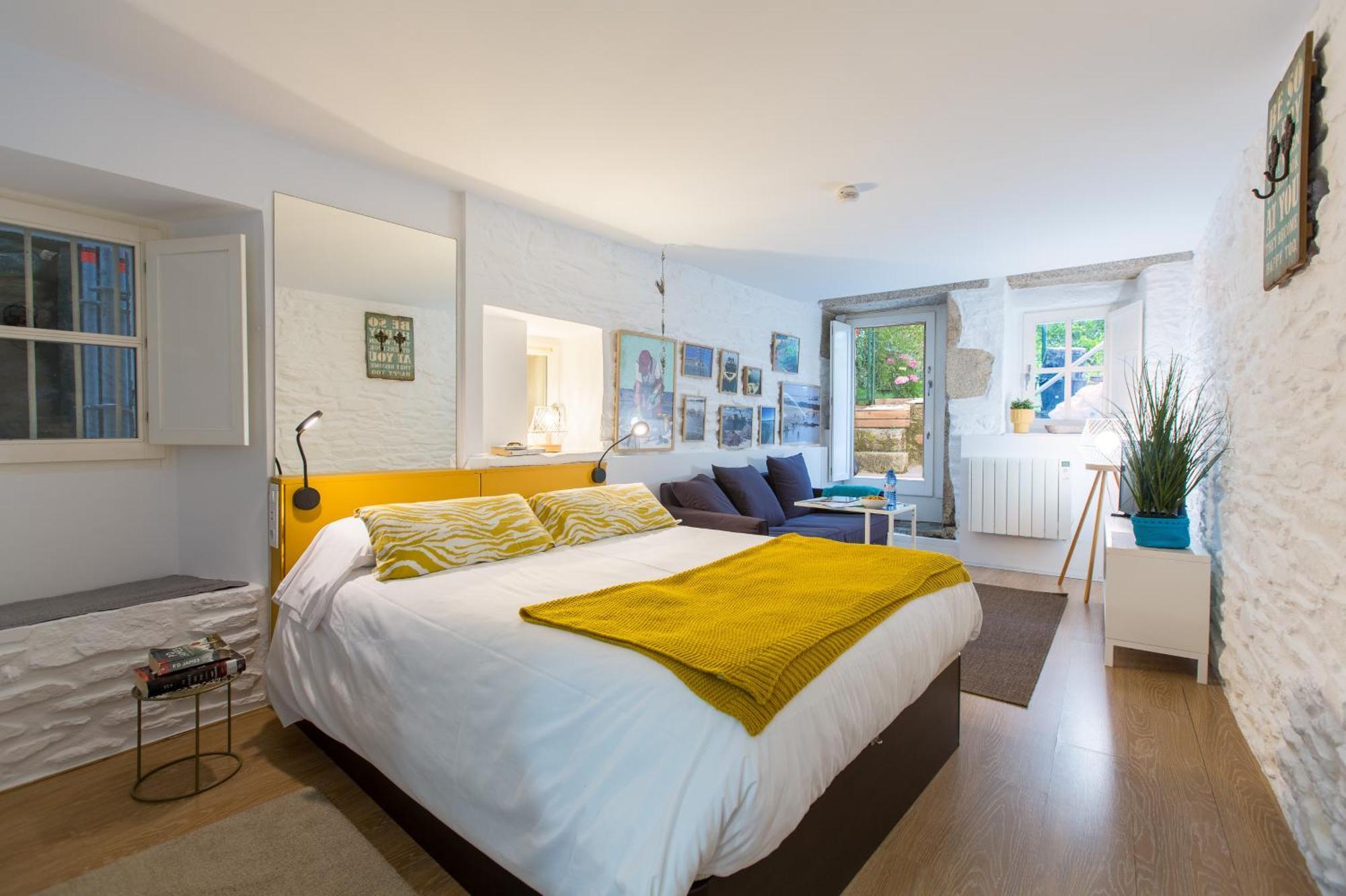 סנטיאגו דה קומפוסטלה Roompedra Apartamentos Turisticos מראה חיצוני תמונה