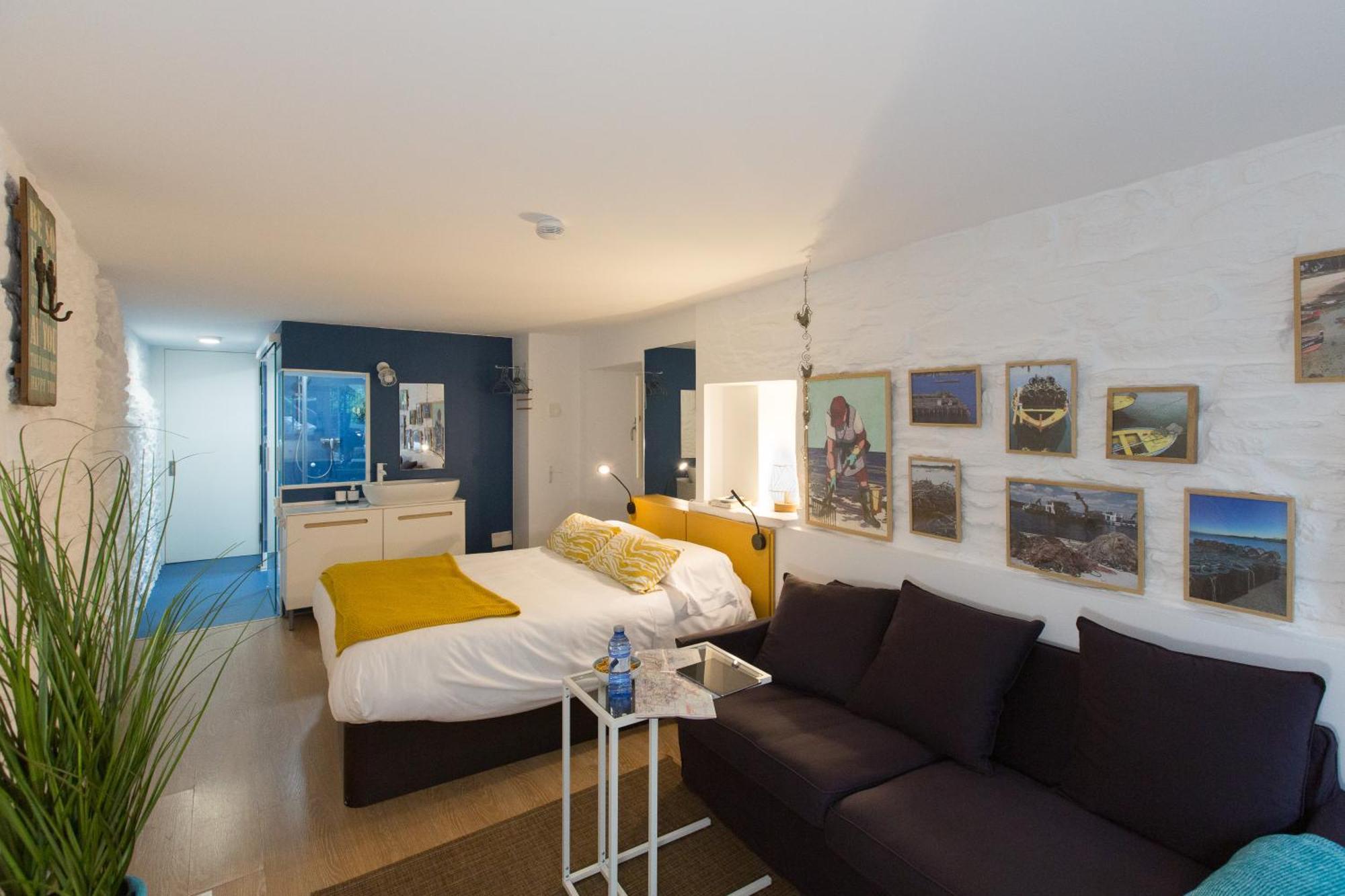 סנטיאגו דה קומפוסטלה Roompedra Apartamentos Turisticos חדר תמונה