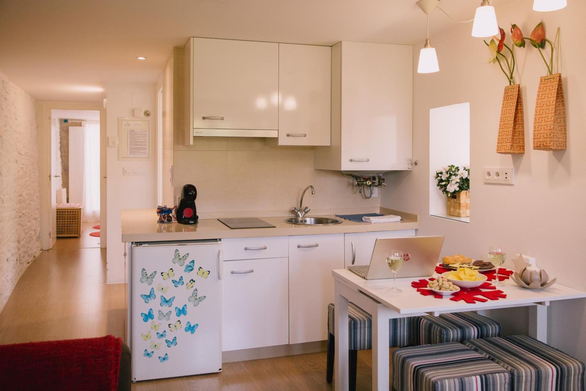 סנטיאגו דה קומפוסטלה Roompedra Apartamentos Turisticos מראה חיצוני תמונה
