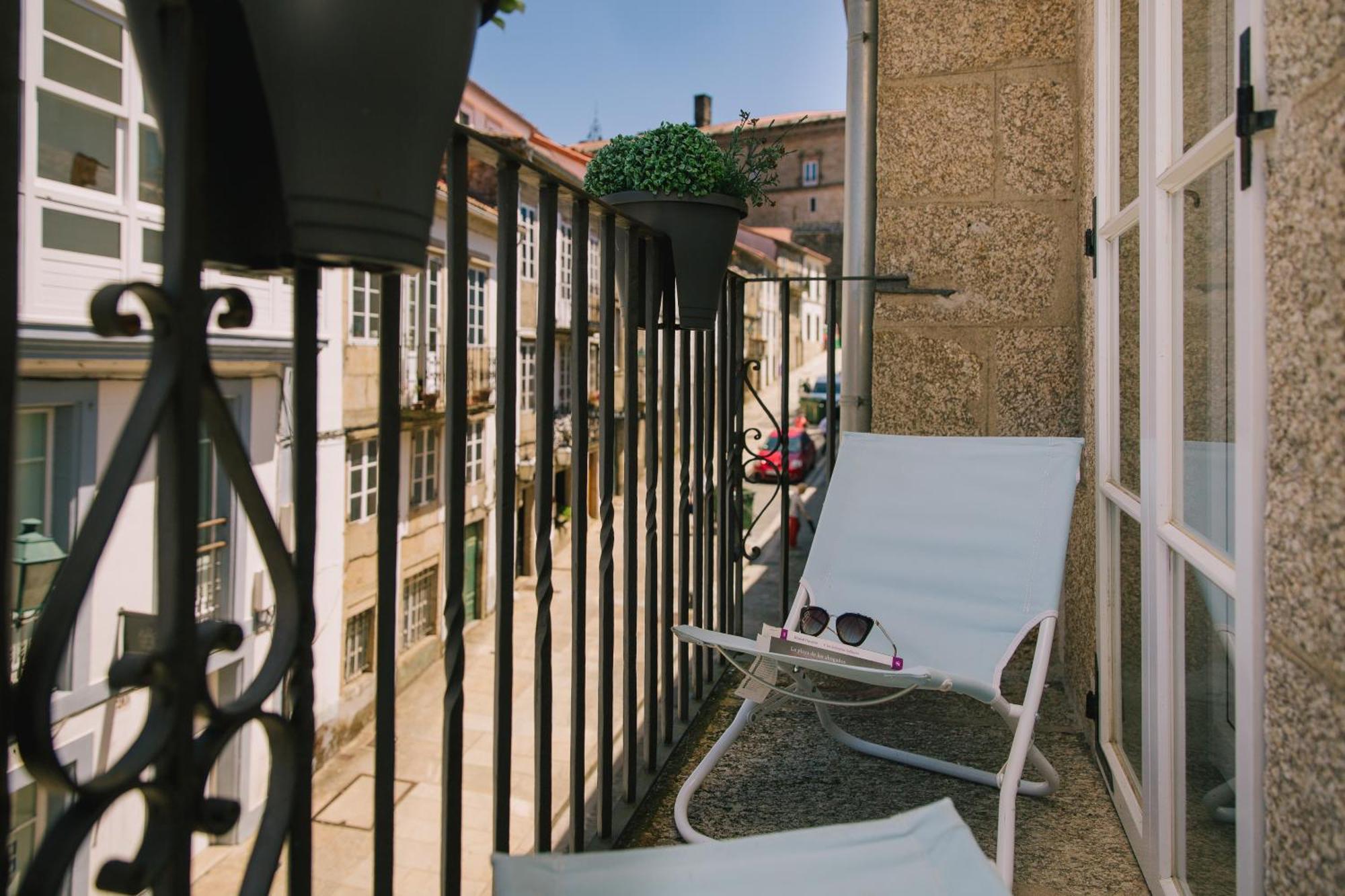 סנטיאגו דה קומפוסטלה Roompedra Apartamentos Turisticos מראה חיצוני תמונה